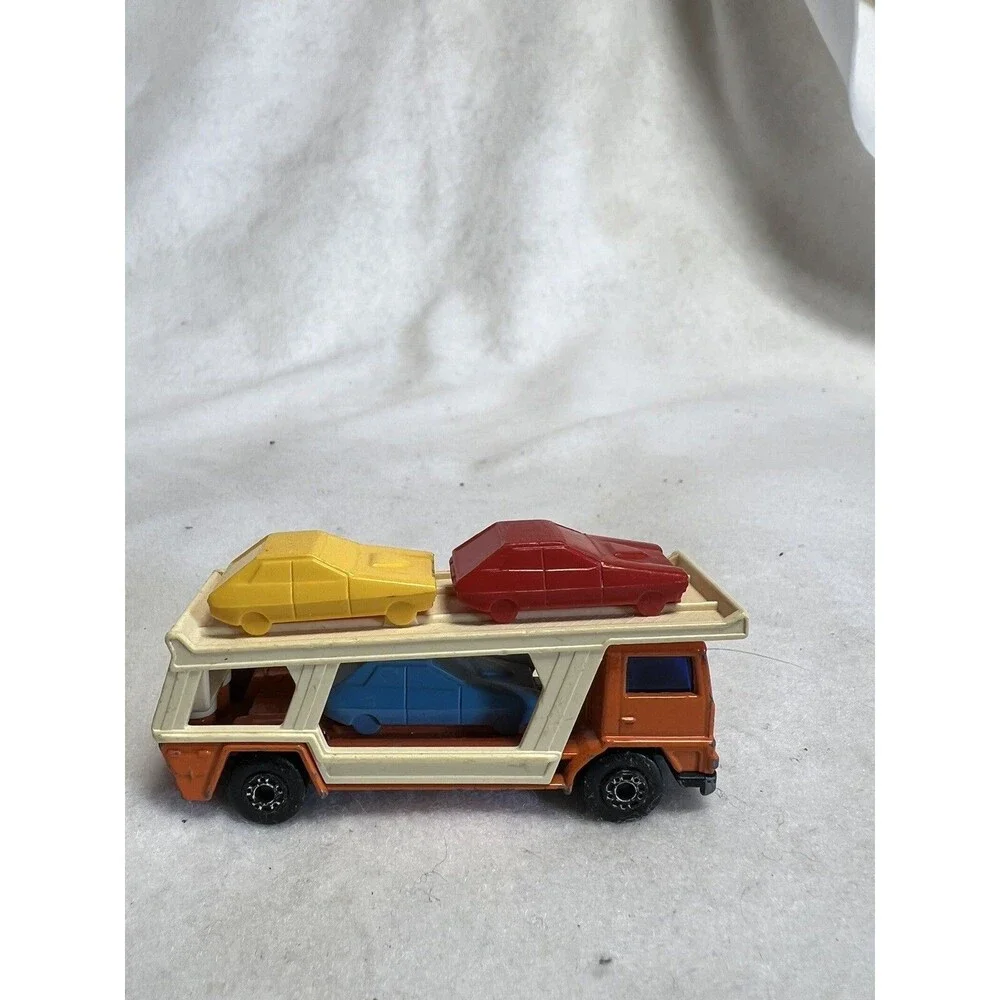 Matchbox Lesney Superfast No. 11 Car Transporter Made In England 1976